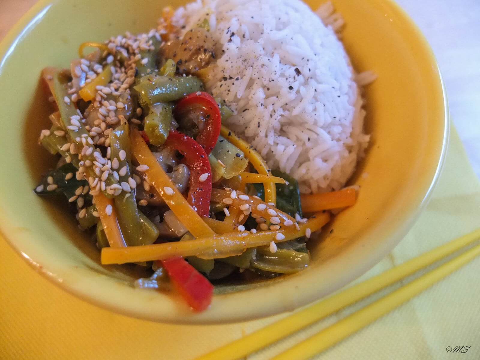 Asiatisches Gemüse mit Reis - Koch Tipp - Studium in Innsbruck